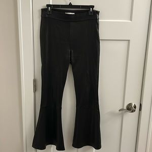 Frame Leather Cropped Flares Black